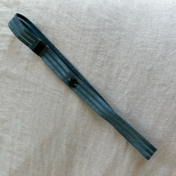 Blue Lululemon Headband - Picture 1 of 2